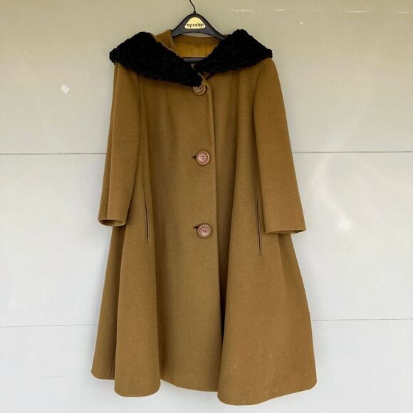 1950s Versailles Olive Wool Swing Coat Persian Lamb Fur Collar Union Made Canada - Picture 9 of 13